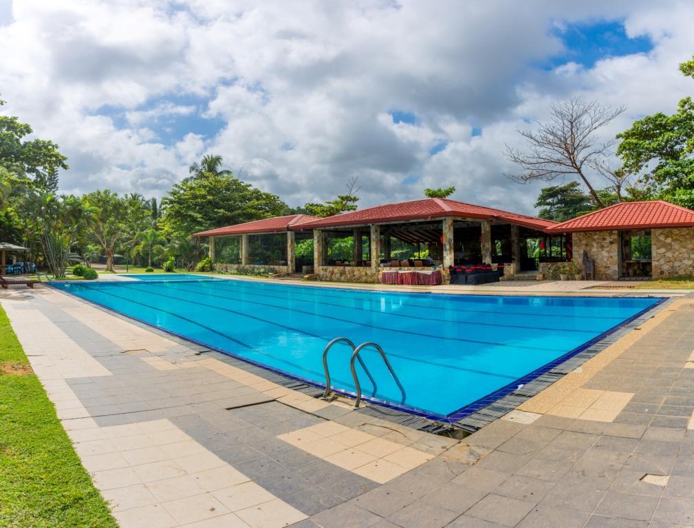River View Banquet & Resort Ваддува Екстер'єр фото